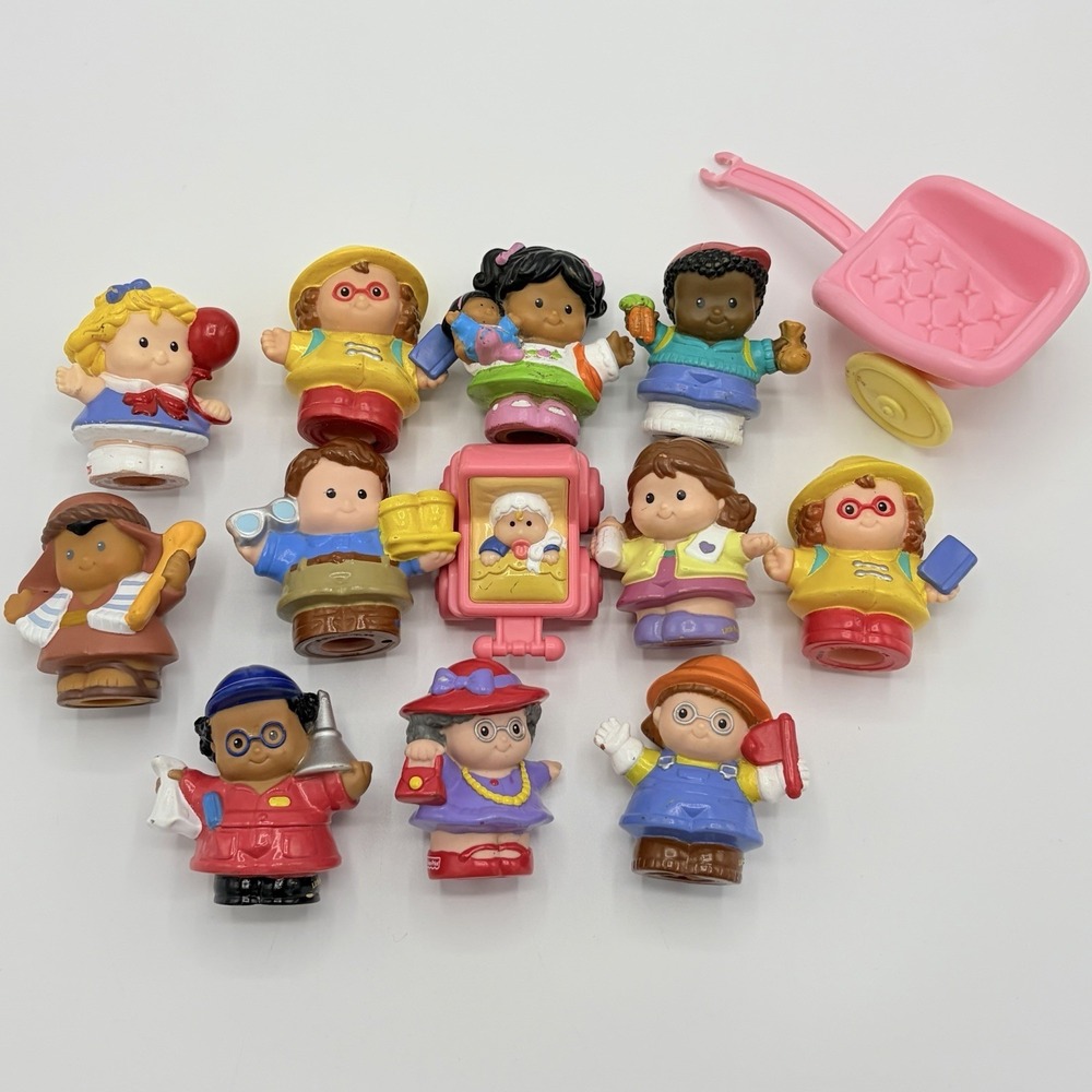 Fisher Price Little People (Lot of 6) 2001-2002 Assorted